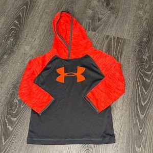 UA pullover. 2T